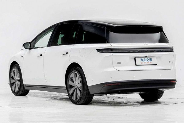Китайцы полностью рассекретили новый электрический кроссовер Li i8