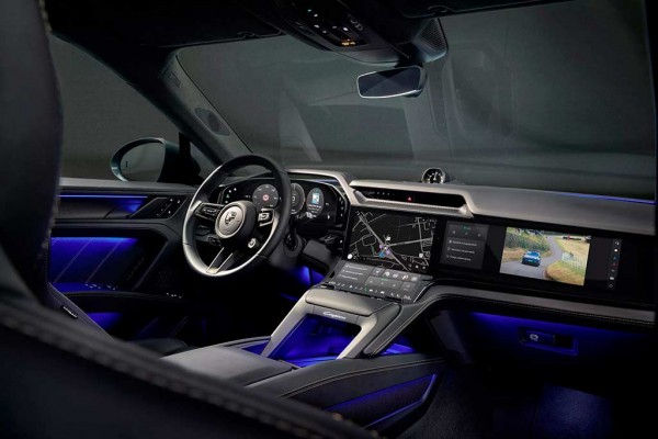 Немцы рассекретили салон электрического кроссовера Porsche Cayenne Electric Немцы рассекретили салон электрического кроссовера Porsche Cayenne Electric