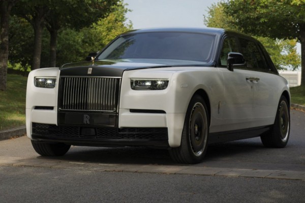 Юбилейный Rolls-Royce Phantom Centenary: роскошь как искусство Юбилейный Rolls-Royce Phantom Centenary: роскошь как искусство