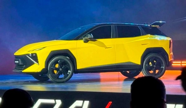 Компактный кроссовер Omoda 4 получил «драйверскую» версию Ultra
