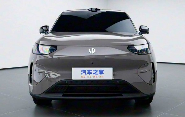 Leapmotor A10: представлен 4,2-метровый электрический кроссовер за 1,1 млн руб