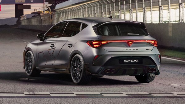 Лимитированный хот-хэтч Cupra Leon VZ и спецверсия VZ TCR: испанский экстрим 