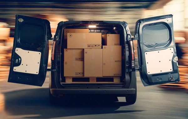 Renault Trafic E-Tech Electric: электрический фургон с запасом хода до 450 км Renault Trafic E-Tech Electric: электрический фургон с запасом хода до 450 км