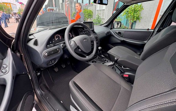 АвтоВАЗ представил рестайлинговый внедорожник Lada Niva Travel 2026
