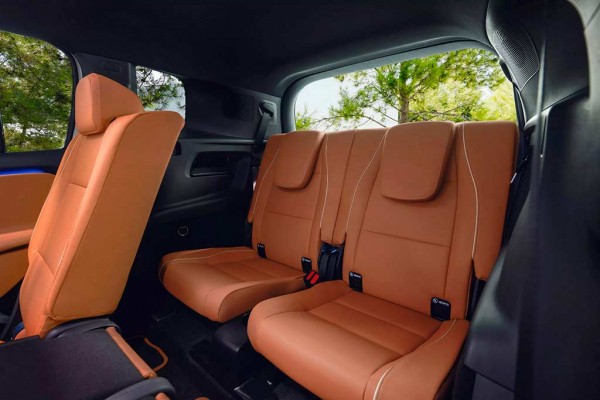 Кроссовер Mercedes-Benz GLB в новом кузове дебютировал в виде электрокара Кроссовер Mercedes-Benz GLB в новом кузове дебютировал в виде электрокара