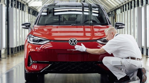 Новости компании Volkswagen: показ электрокара ID. Polo и закрытие немецкого завода