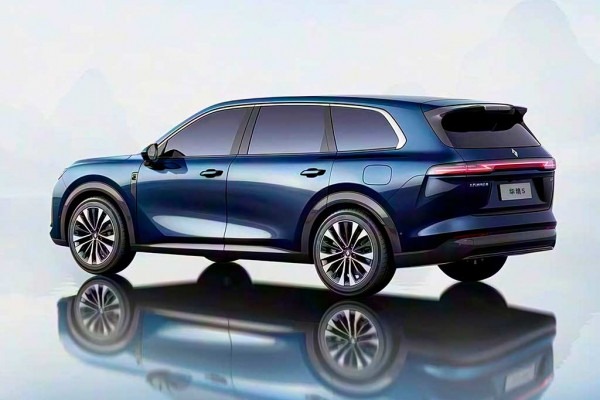 Baojun Huajing S: флагманский кроссовер на базе технологий от Huawei Baojun Huajing S: флагманский кроссовер на базе технологий от Huawei