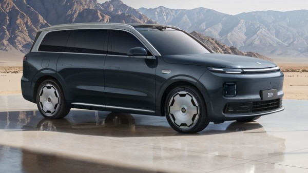 Кроссовер Leapmotor D19 предъявил роскошный салон
