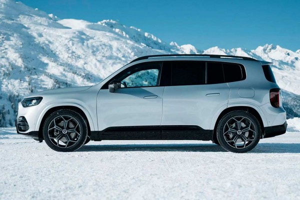 Кроссовер Mercedes-Benz GLB в новом кузове дебютировал в виде электрокара Кроссовер Mercedes-Benz GLB в новом кузове дебютировал в виде электрокара