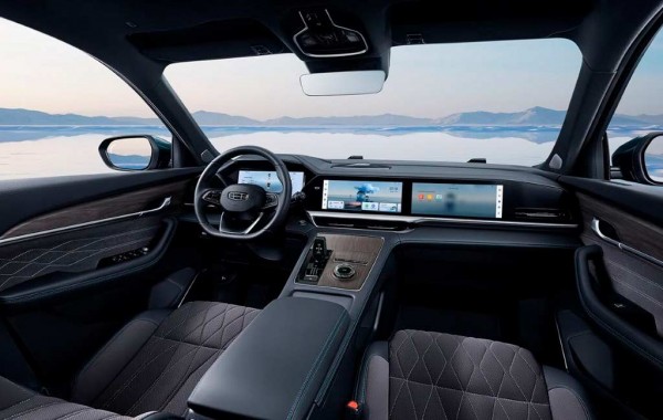 Geely Monjaro Flagship SE: спецверсия популярного кроссовера для России Geely Monjaro Flagship SE: спецверсия популярного кроссовера для России
