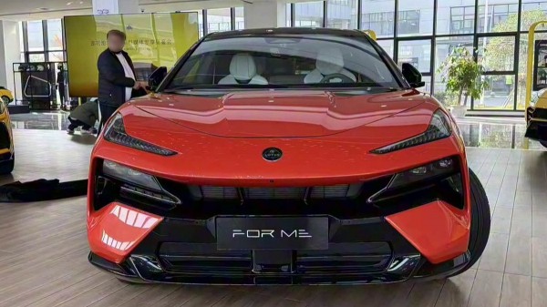 Электромобиль Lotus Eletre превратится в гибрид For Me