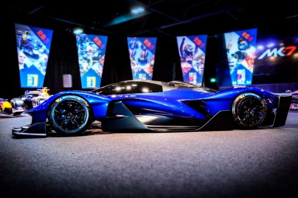 Red Bull RB17: представлен трековый гиперкар с ценником около 6,5 млн долларов Red Bull RB17: представлен трековый гиперкар с ценником около 6,5 млн долларов