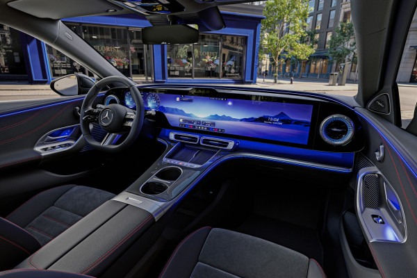 Mercedes-Benz показал салон электрического C-класса