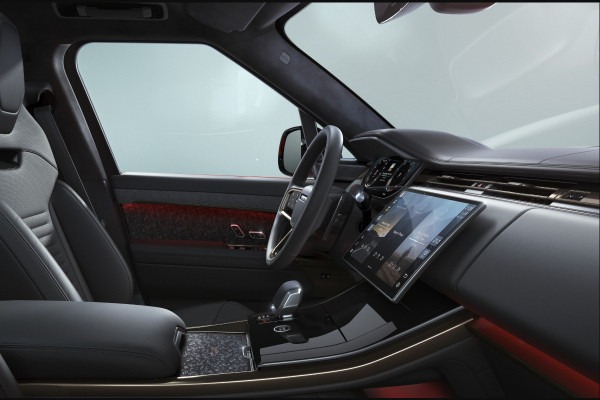 Range Rover Sport обзавелся юбилейной спецверсией