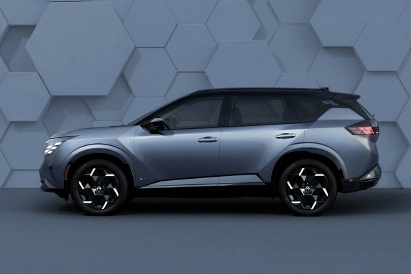 Nissan показал новый Rogue и рассказал о планах на ближайшее будущее Nissan показал новый Rogue и рассказал о планах на ближайшее будущее