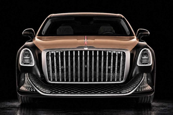 Роскошный гибридный седан Hongqi Guoya добрался до России: цены впечатляют