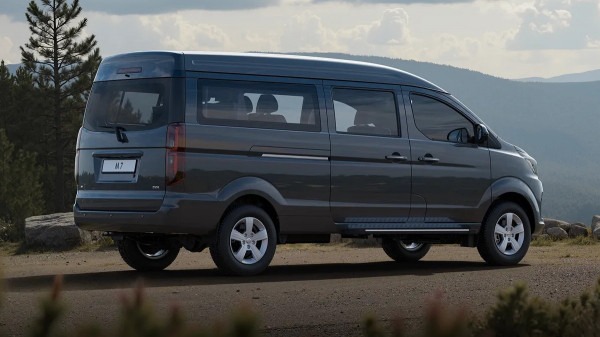АВТОВАЗ раскрыл стоимость микроавтобуса и фургона SKM М7 АВТОВАЗ раскрыл стоимость микроавтобуса и фургона SKM М7