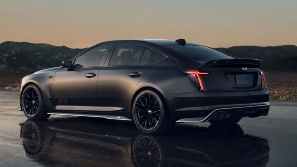 Cadillac CT5-V Blackwing стал мощнее в честь Формулы-1 Cadillac CT5-V Blackwing стал мощнее в честь Формулы-1