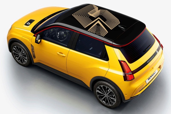 Обновленный Renault 5 E-Tech electric станет мощнее в базовой версии