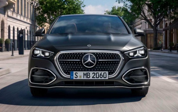 Представлены рестайлинговые седан и универсал Mercedes-Benz C-Class (W206)