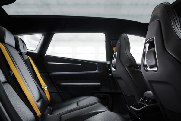 Представлен Polestar 4 SUV (с традиционным задним стеклом)