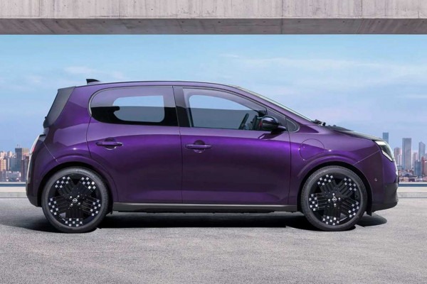 Nissan Pixo: бюджетный электрокар на базе Renault Twingo