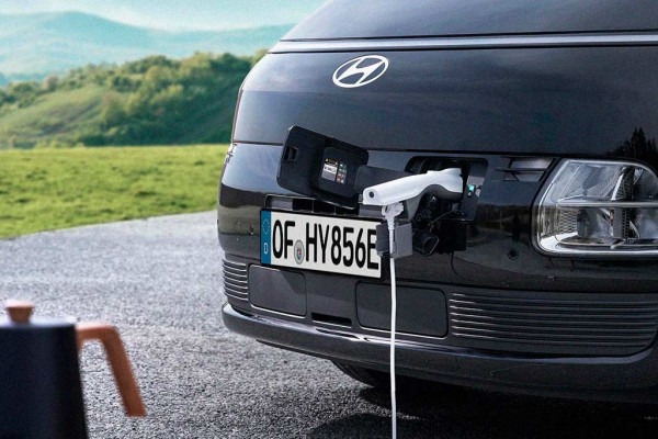 В Европе стартовали продажи электрического минивэна Hyundai Staria Electric В Европе стартовали продажи электрического минивэна Hyundai Staria Electric