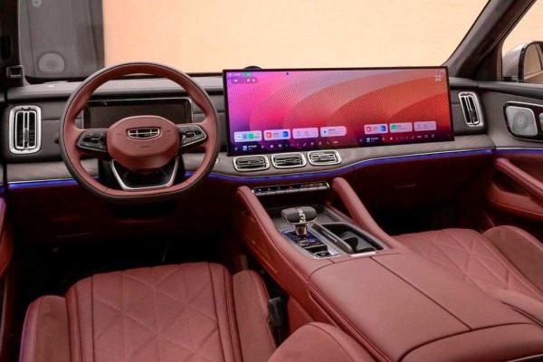 Geely Xingyue L Plus: в Китае представили удлиненную версию Монжаро