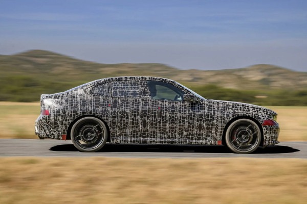 Будущая топливная &laquo;трешка&raquo; BMW: до 443 л.с. и режим дрифта