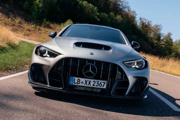 Mercedes-AMG CLE 646 Spezialanfertigung: лимитированная версия купе с двигателем V8