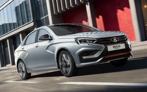 
Новая Lada Vesta, провал на вторичке и скандал в Audi. Итоги недели
