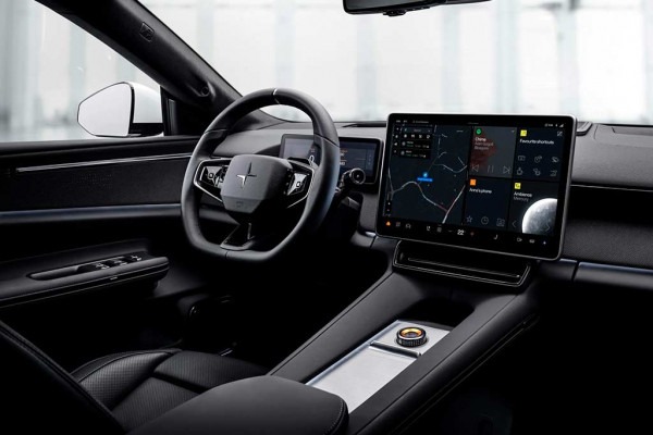 Состоялась премьера электрического кросс-универсала Polestar 4 SUV