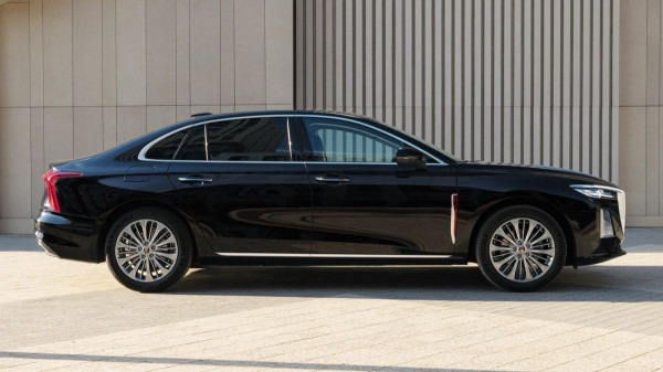 Обновленный седан Hongqi H5 прибыл в Россию: известна цена Обновленный седан Hongqi H5 прибыл в Россию: известна цена