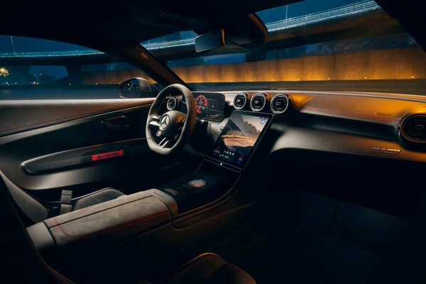 Mercedes-AMG CLE 646 Spezialanfertigung: лимитированная версия купе с двигателем V8