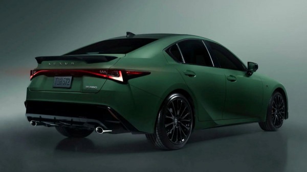 Lexus IS обрел лимитированную спецверсию для Северной Америки Lexus IS обрел лимитированную спецверсию для Северной Америки