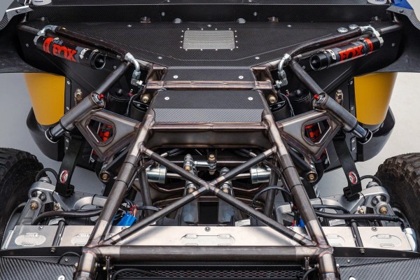 Honda Passport Baja Spec Trophy Truck: 1318-сильный гибрид для гонок в пустыне