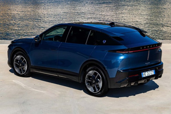 Возрожденная Lancia Gamma: подробности и цены