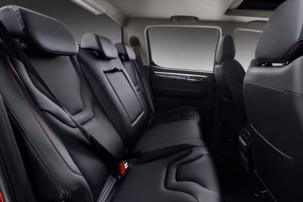 JAC T8 Pro снова в России: оснащение и цены JAC T8 Pro снова в России: оснащение и цены