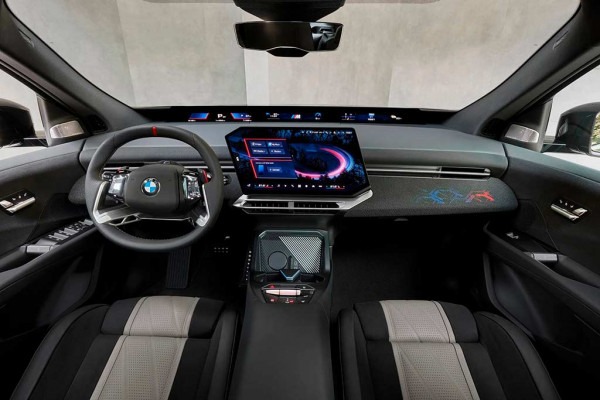 Для электрического кроссовера BMW iX3 стала доступна новая топ-версия M60 Для электрического кроссовера BMW iX3 стала доступна новая топ-версия M60