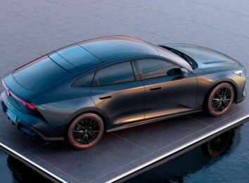 Представлен новый Changan Uni-V 2026: лифтбек пережил второй рестайлинг