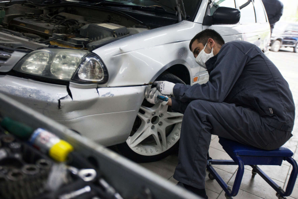 Страховщики отказываются заменять детали по каско. Теперь только ремонт Страховщики отказываются заменять детали по каско. Теперь только ремонт