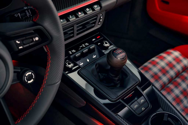 Представлен экстремальный кабриолет Porsche 911 GT3 S/C с 510-сильным атмосферником Представлен экстремальный кабриолет Porsche 911 GT3 S/C с 510-сильным атмосферником
